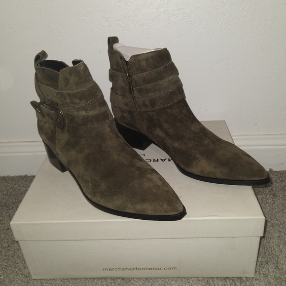 💥NEW MARC FISHER Green Suede Yandi Western Belted Boots💥 - Picture 5 of 8